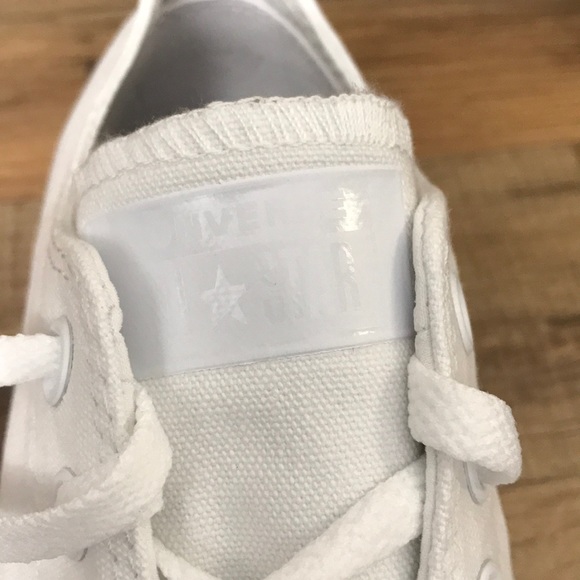 CONVERSE PLATFORM BRAND NEW - Picture 10 of 16